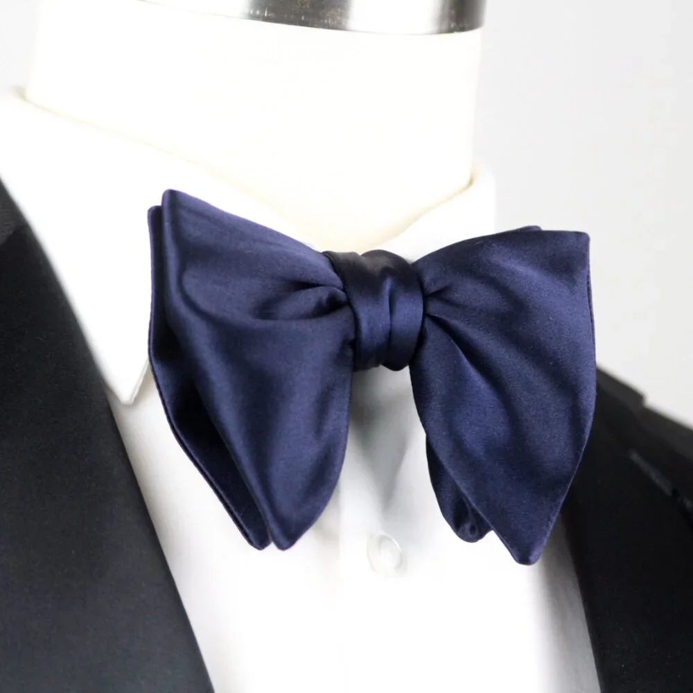 Camellucci Men's Self-tied‎ Bow Tie Big Butterfly Navy Charmeuse 100%Silk S722